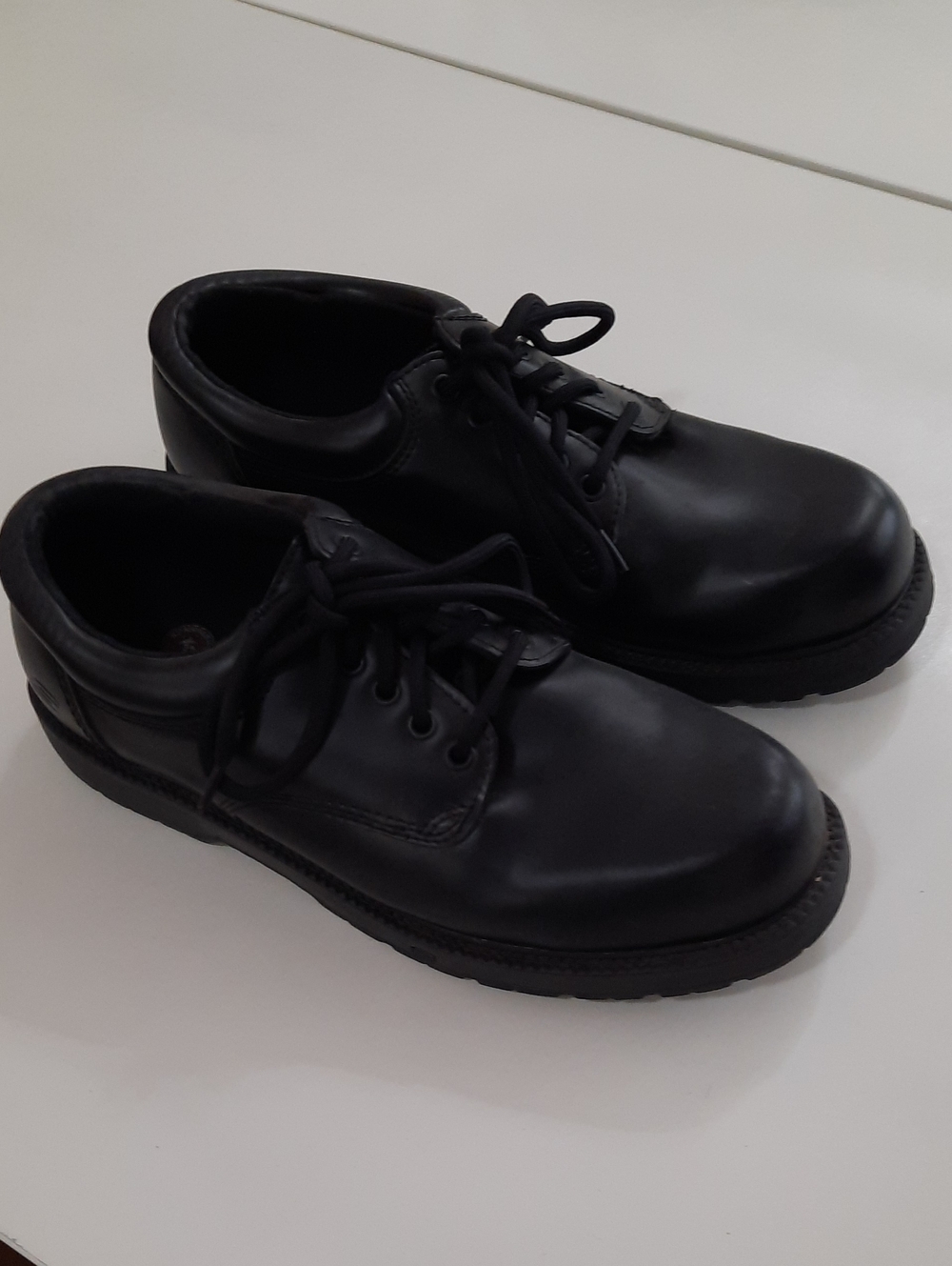 Skechers Black Lace-Up Derby Shoes - Size 10.5